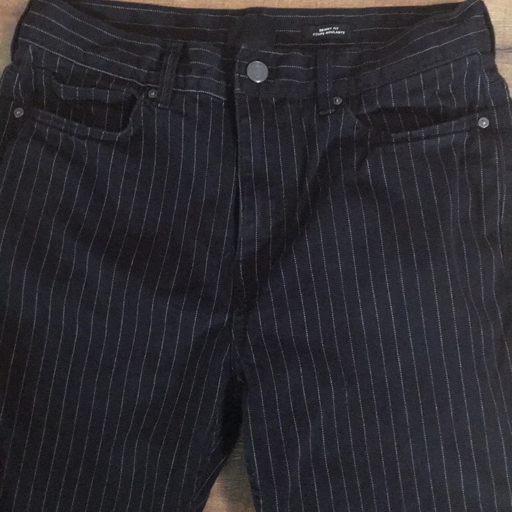 Jeans - Picture 2 of 7